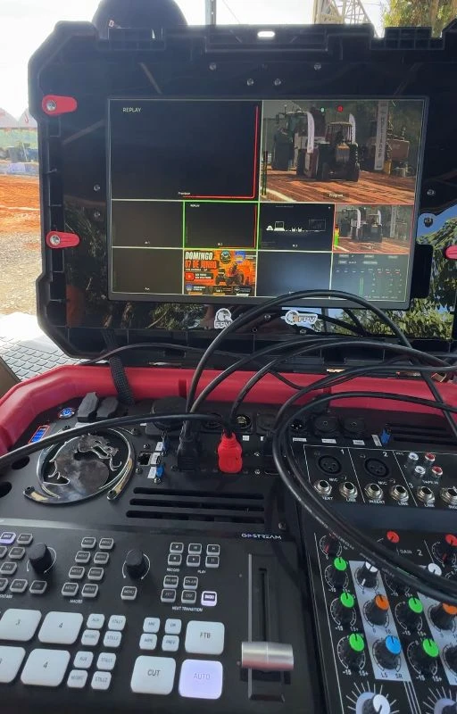 Transmissão ao vivo — mesa de corte e switcher